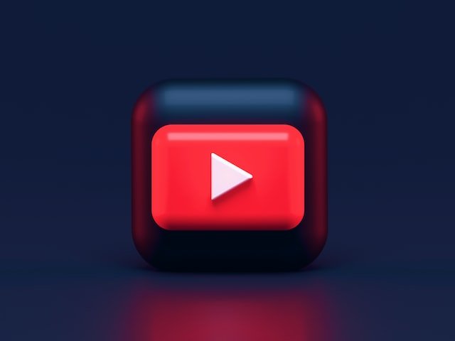  10     YouTube  2022 