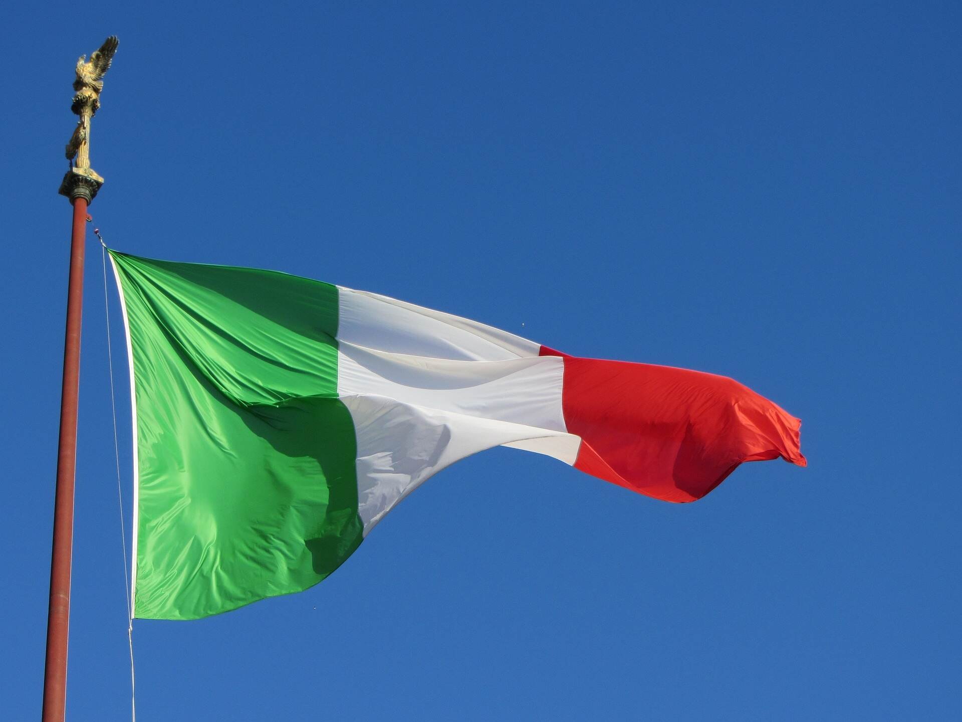 Глава Минобороны Италии назвал переговоры условием для прекращения военной помощи Украине