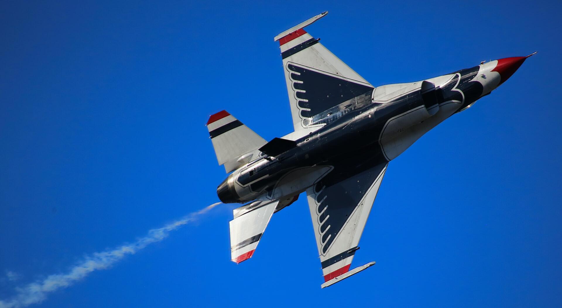 :         F-16 Fighting Falcon  