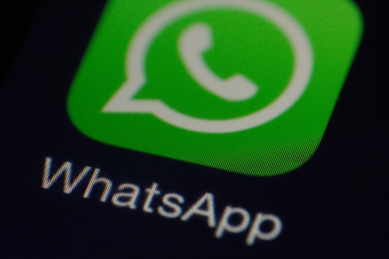 В мессенджере WhatsApp появится функция блокировки чата при помощи отпечатка пальца