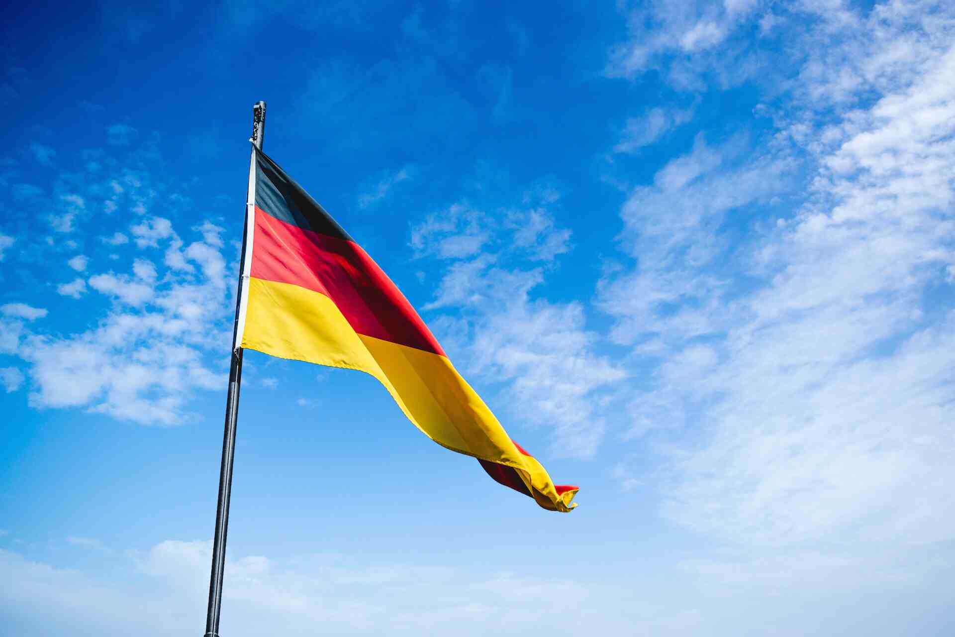 РИА Новости: общеевропейские ценности становятся не по карману экономике Германии