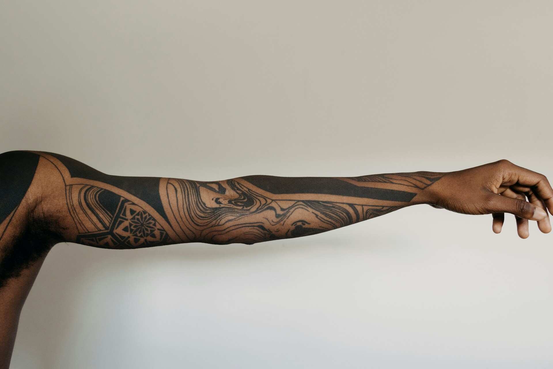 Ученые Швеции нашли связь между татуировками и развитием рака
